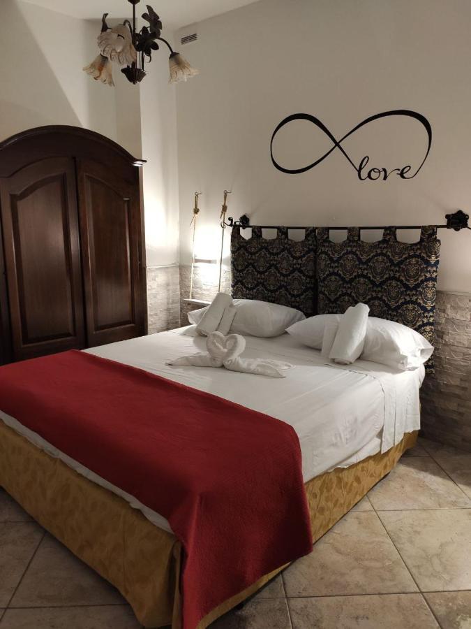 Casa Vacanza Villa Teresa Dix Torre Lapillo Exteriér fotografie